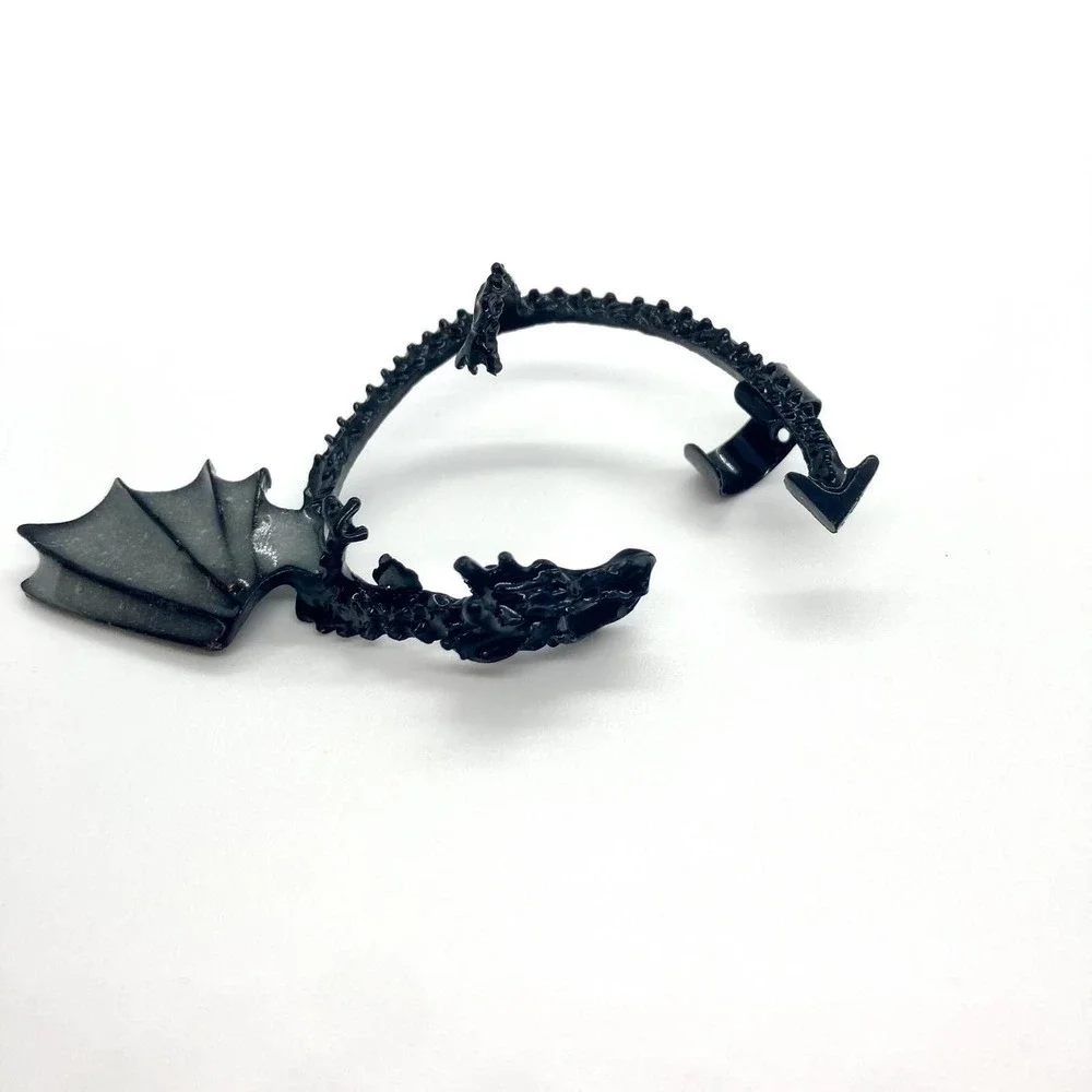 Single Left Ear Black Dragon Wrap Cuff Earring